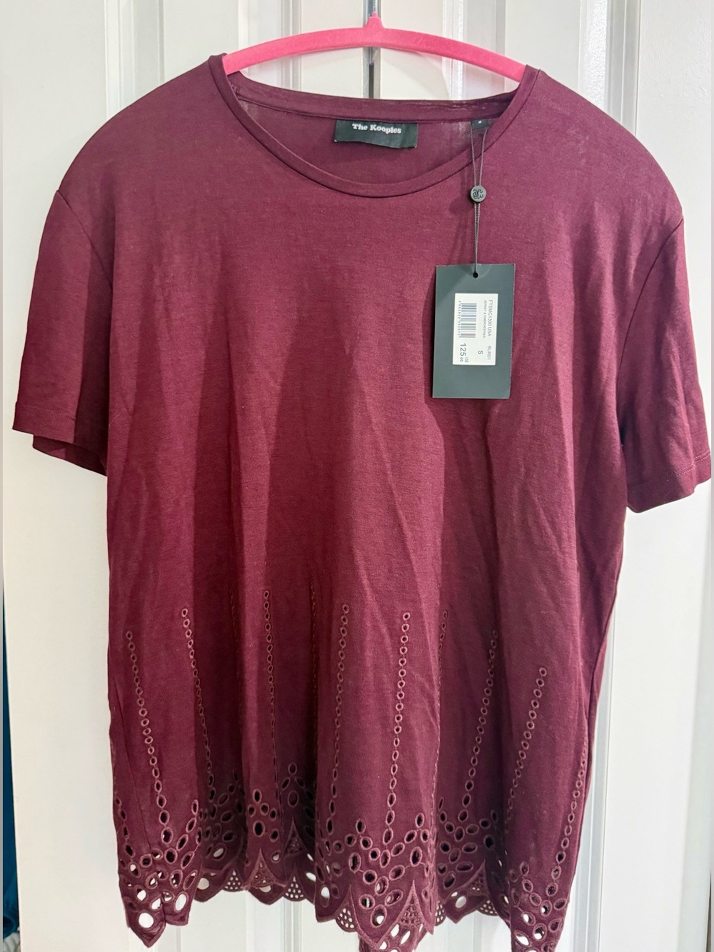Women's Tee NWT - Burgundy Eyelet Hem Short Sleeve